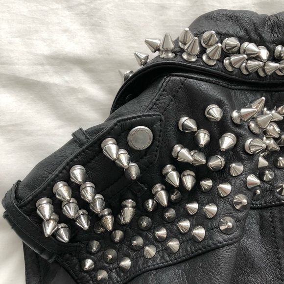 Burberry Prorsum SS11 Studded Leather Biker Vest - Picture 9 of 12